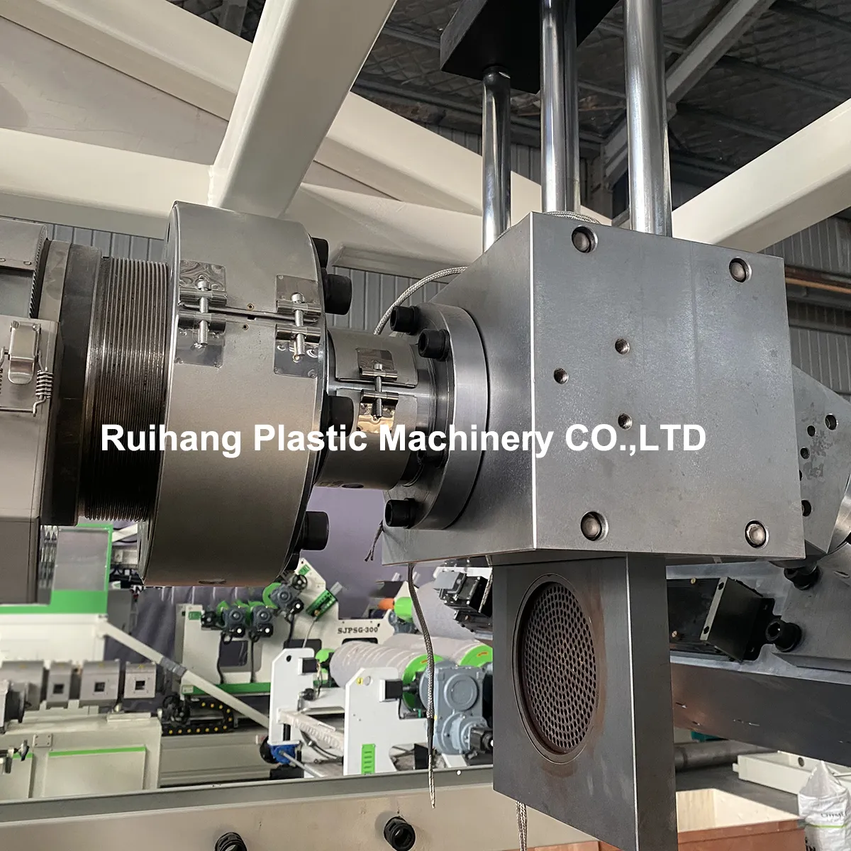 Линия экструзии анкерных плит из ПНД.14