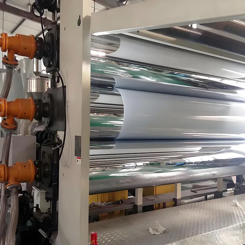 Линия экструзии геомембран из ПНД.17