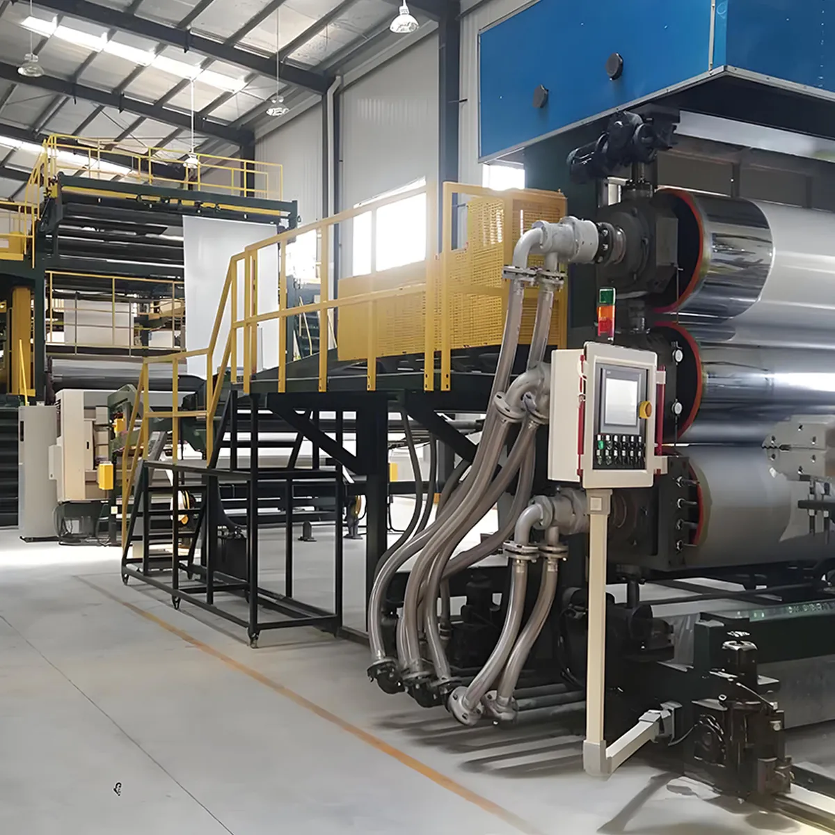 Линия экструзии геомембран из ПНД.220