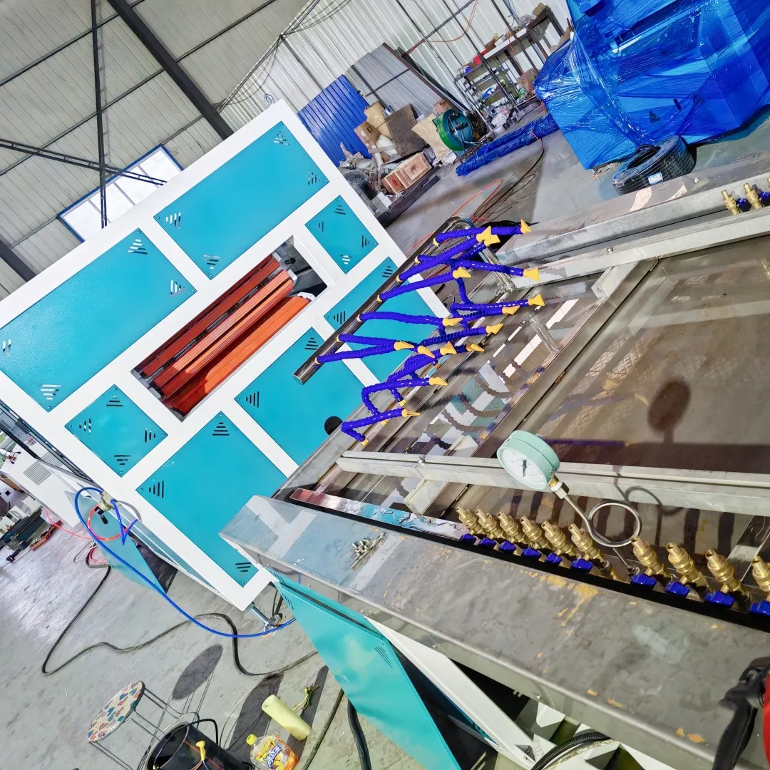 Линия экструзии широкоформатных дверных панелей и профилей из ПВХ и ДПК.2